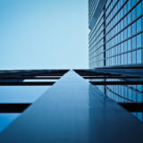 「正社員 vs 派遣社員」。エンジニアのキャリア選択はどっちがおすすめか結論。